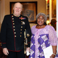 H.M. Kongen med Zambias nye ambassadør, H.E. fr Edith Mutale (Foto: Cornelius Poppe / NTB scanpix)